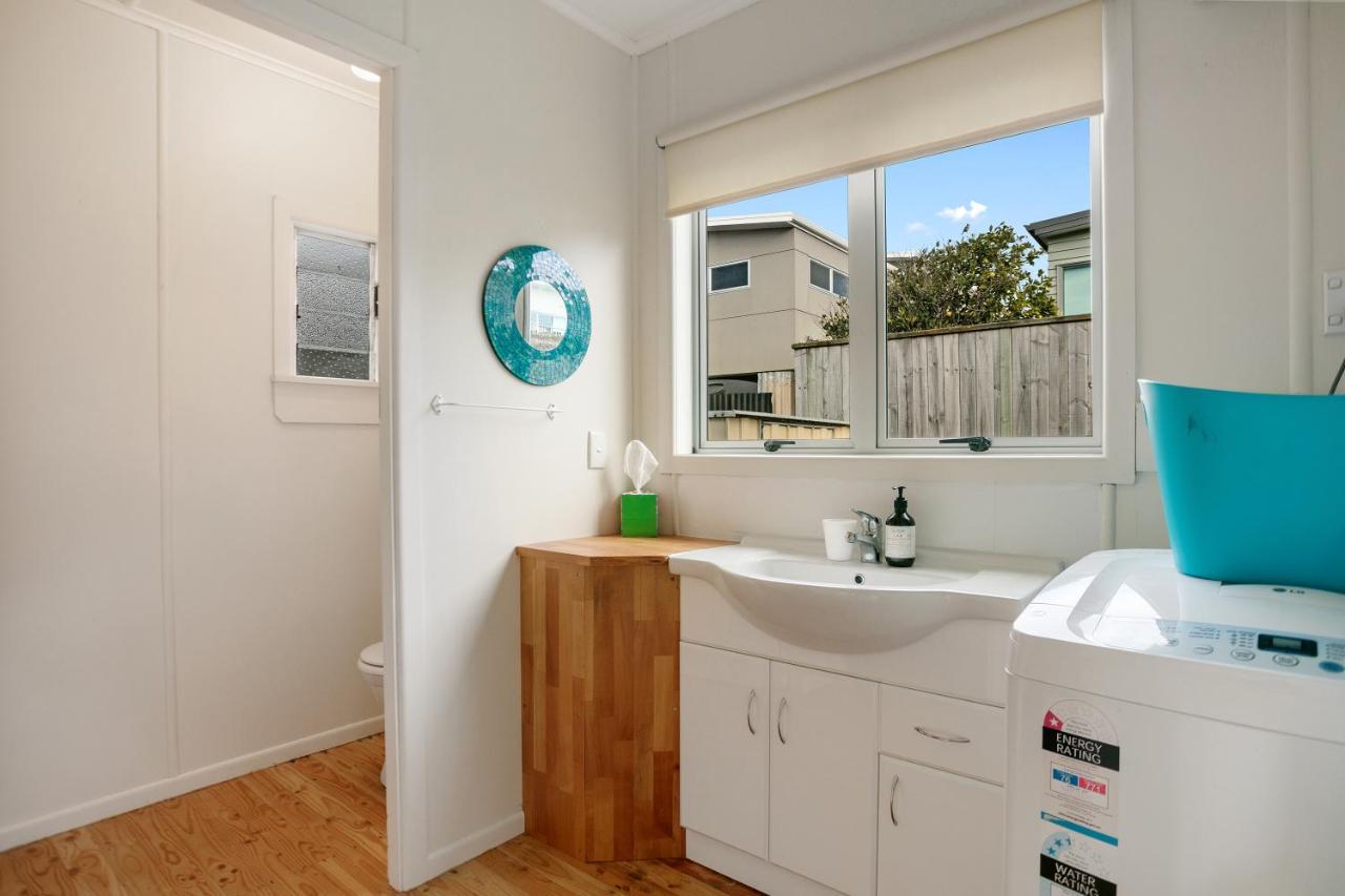 Clara'S Togs And Towels - Waihi - Bachcare Nz Villa ภายนอก รูปภาพ